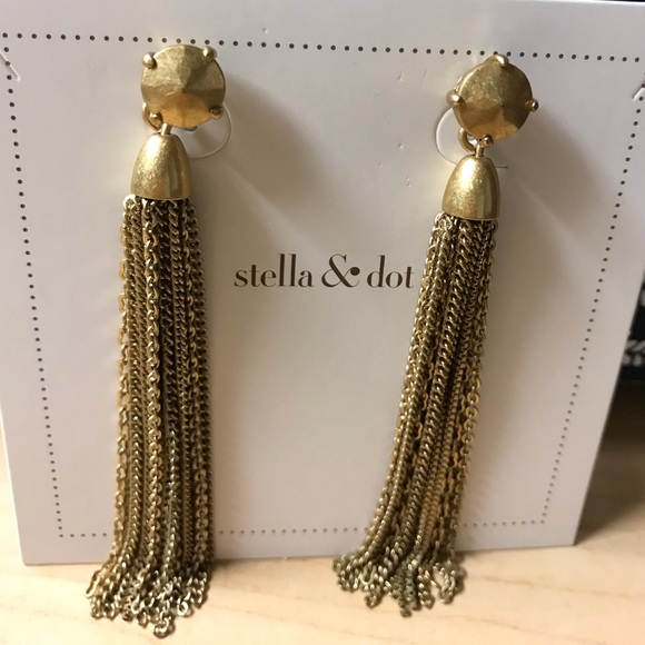 Stella & Dot Jewelry - NIB - Stella & Dot fringe tassel earrings (gold)